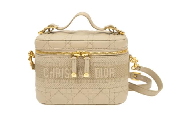 南票区回收Dior包包